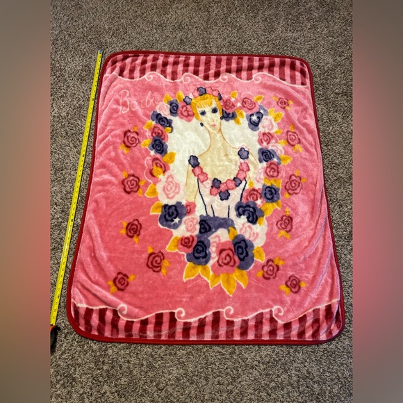 Barbie Fleece Blanket Vintage Floral Heart Pink